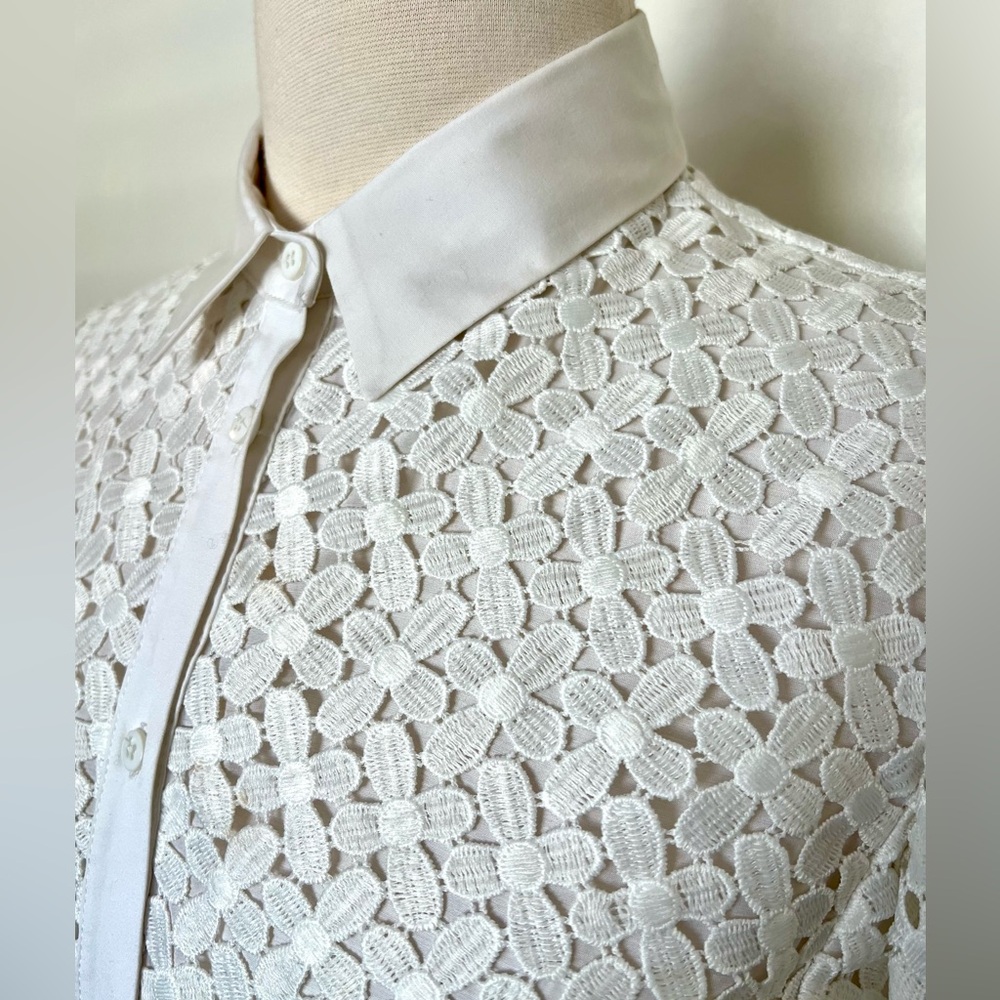 Lela Rose daisy embroidered blouse - Picture 5 of 16